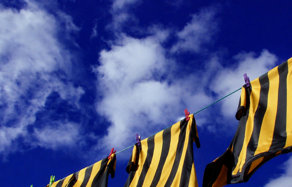 How to wash football kit